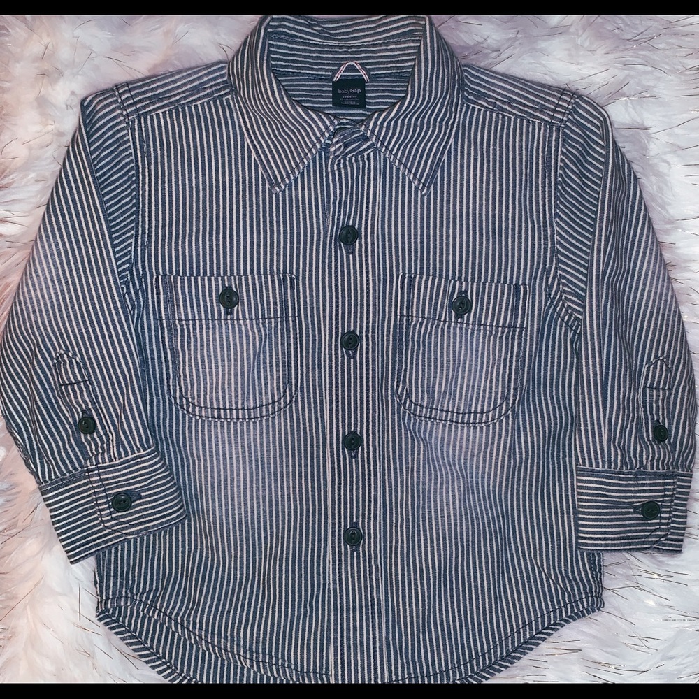 “SOLD”25 Baby Gap! New Jean Shirt!